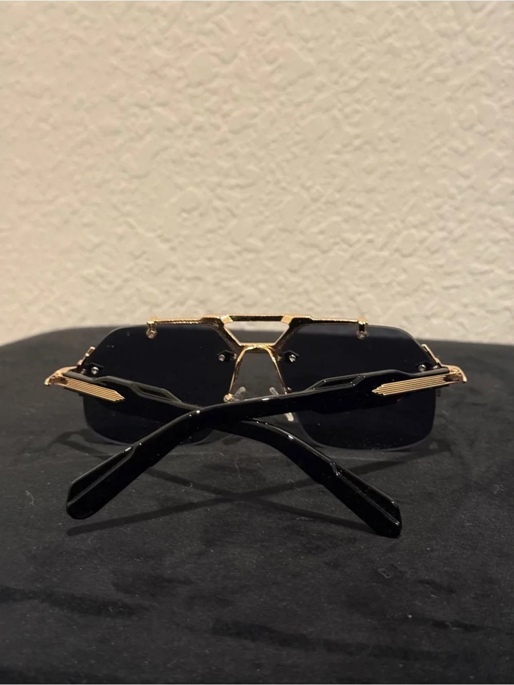 Silverton Sunglasses Style Black / Gold